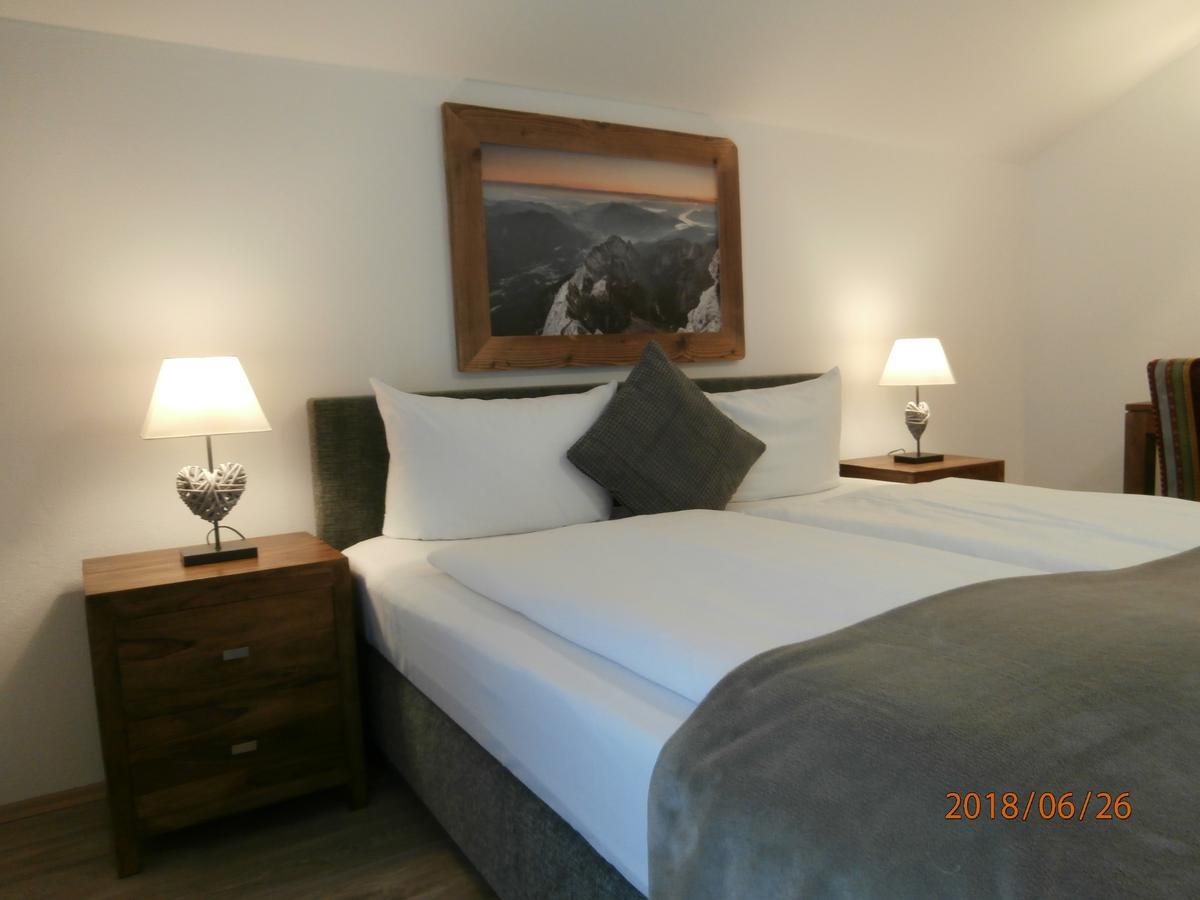 Ferienwohnung Anna Garmisch-Partenkirchen Exterior foto